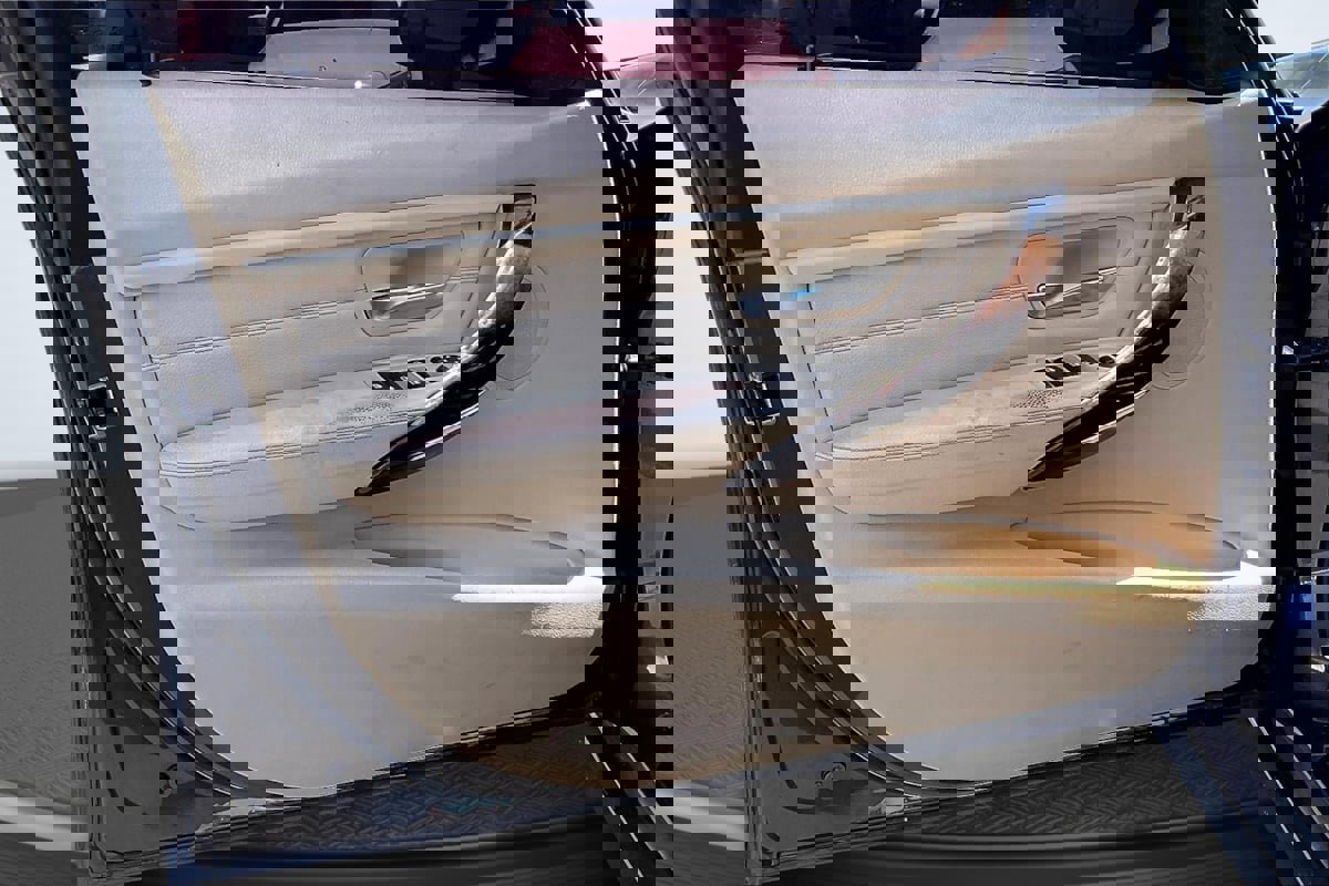 Used 2015 BMW 328i Sedan image 21