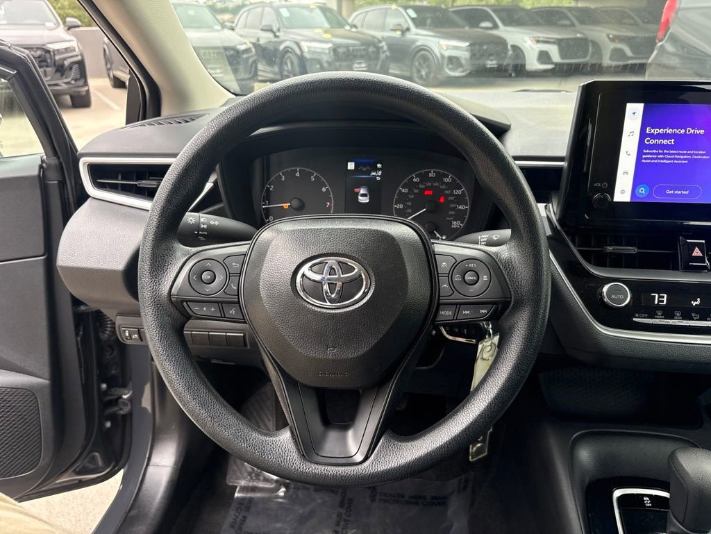 Used 2025 Toyota Corolla LE FWD image 20