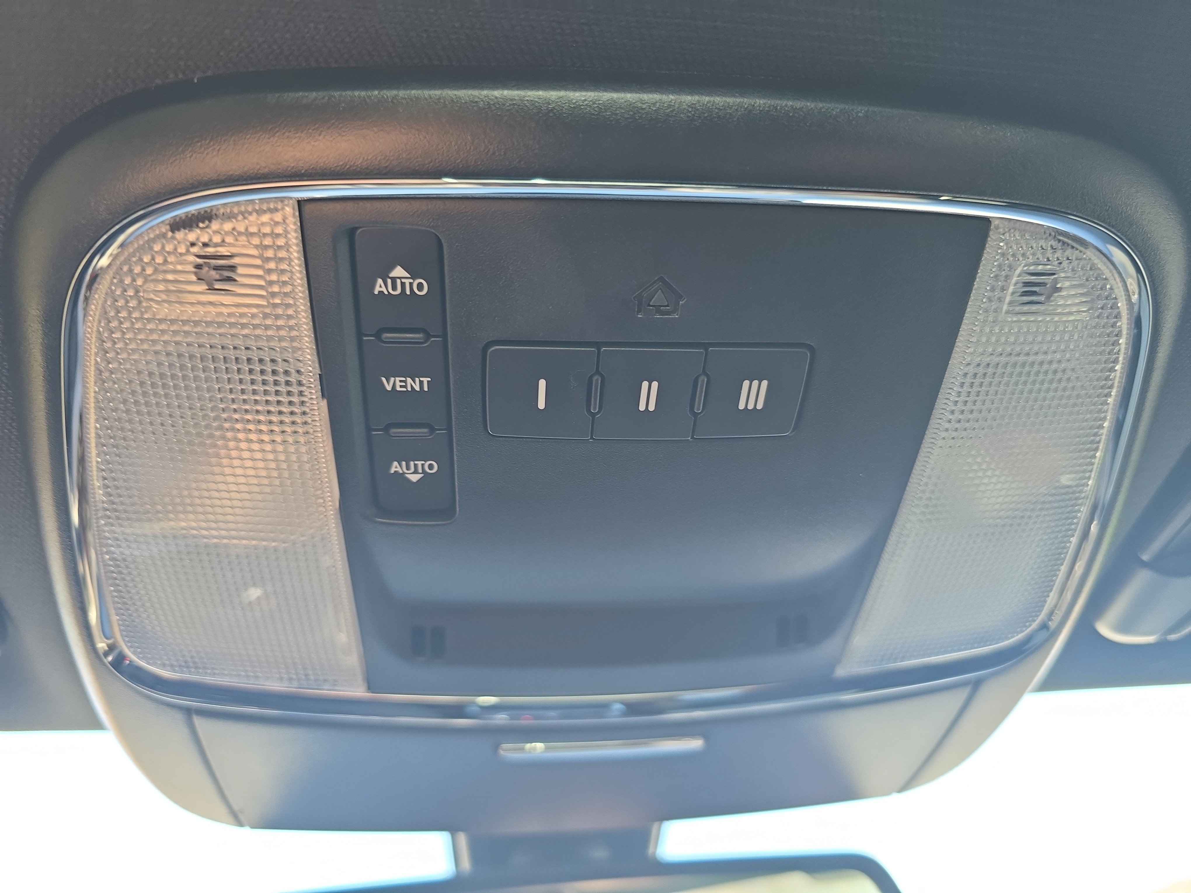 Used 2023 Dodge Charger R/T image 36