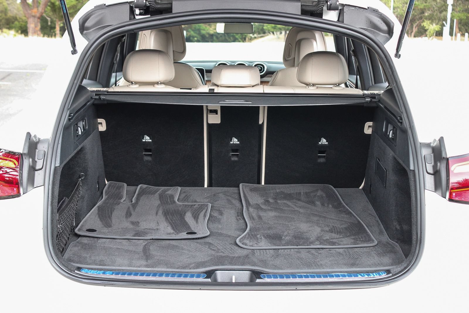 Certified 2026 Mercedes-Benz GLC 300 4MATIC image 26