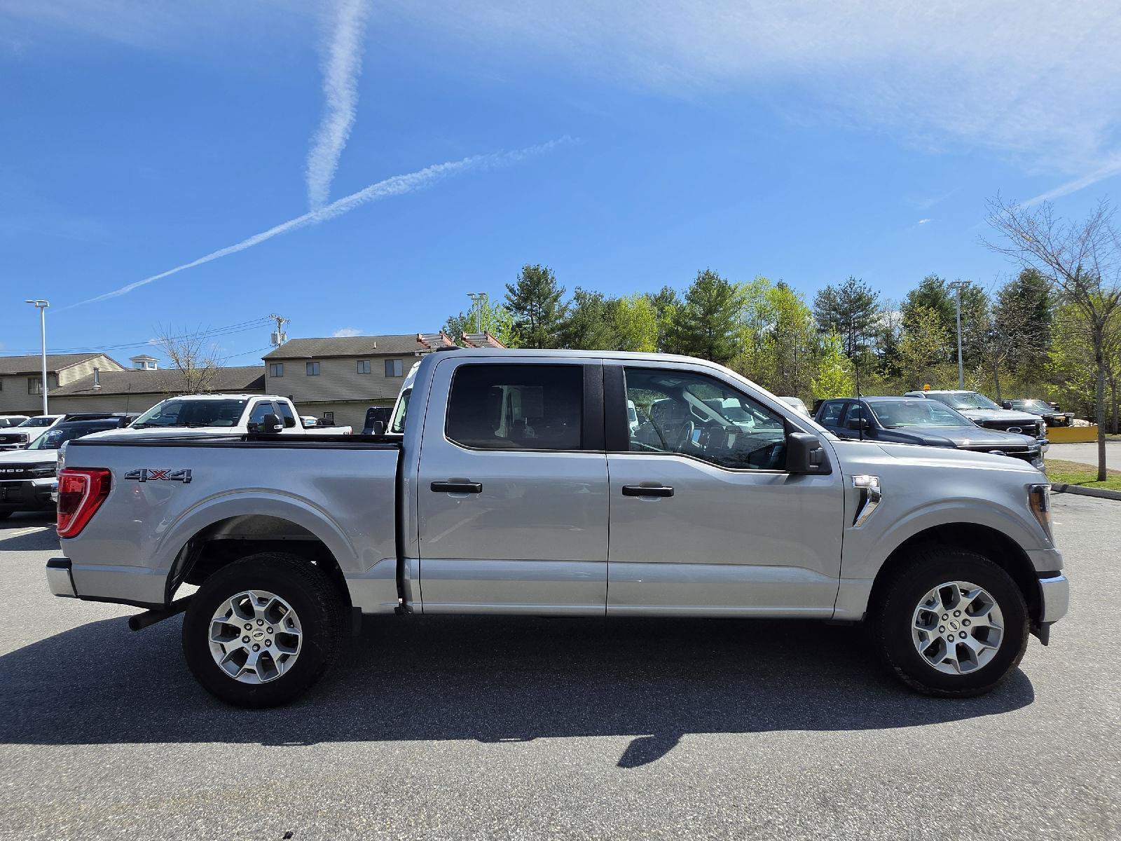 Used 2023 Ford F150 XLT AWD/4WD image 3