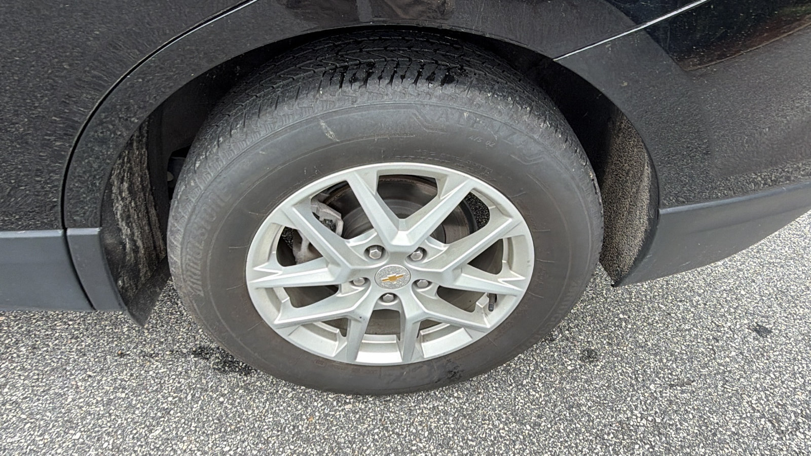 Used 2024 Chevrolet Equinox LT AWD/4WD image 12