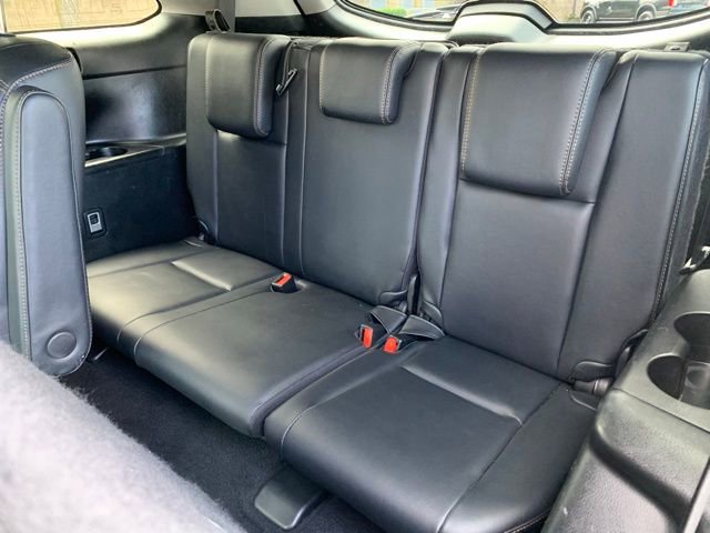 Used 2018 Toyota Highlander XLE image 17