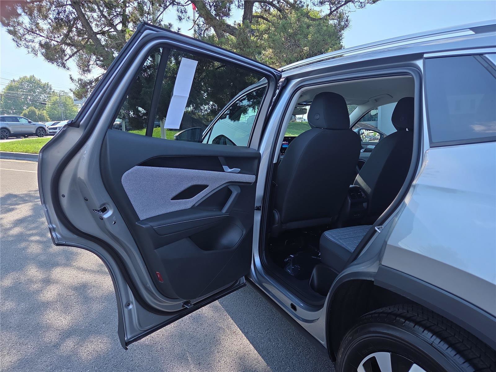 New 2026 Volkswagen Tiguan S FWD image 23