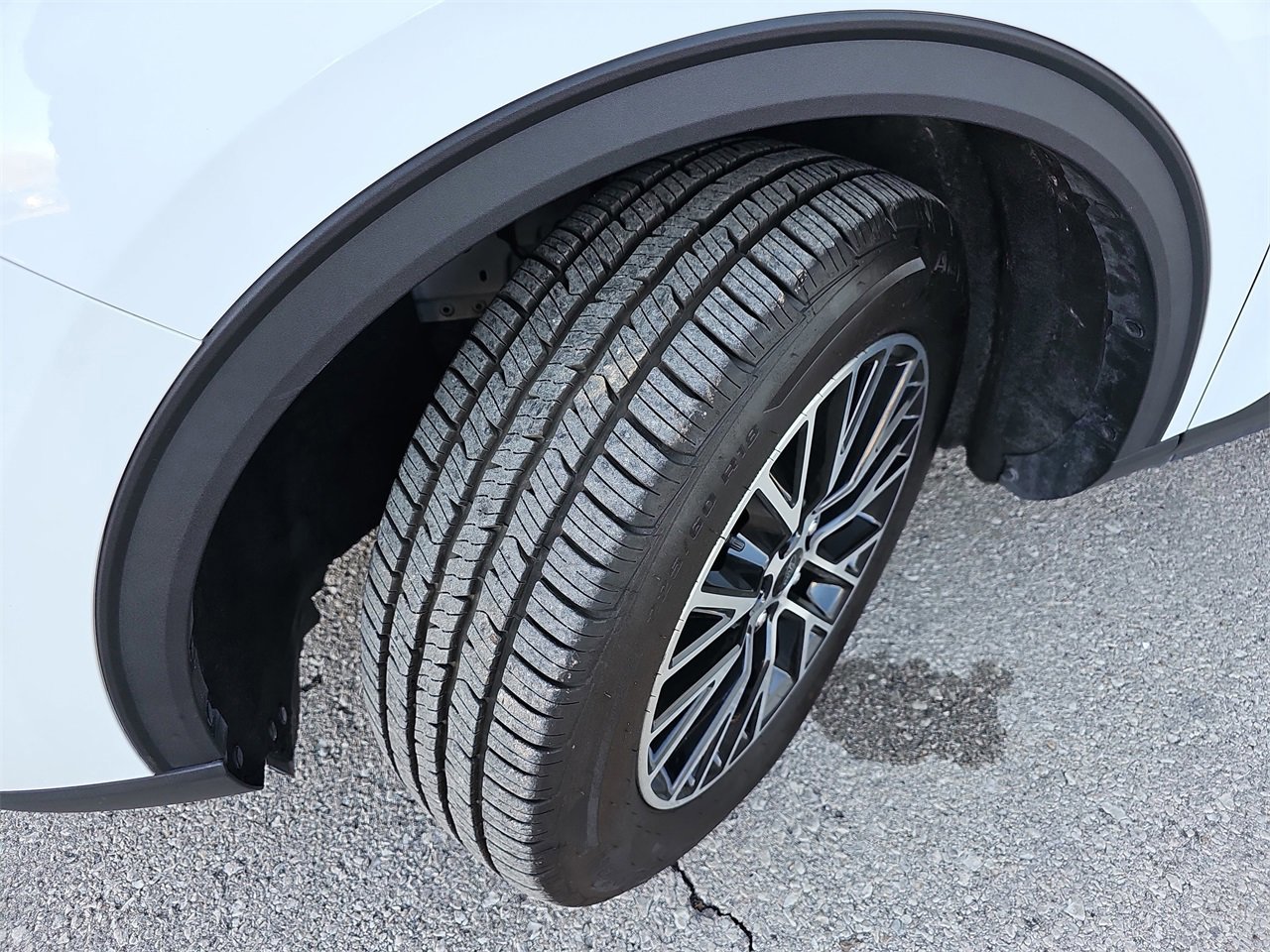 Used 2023 Ford Escape SE image 33