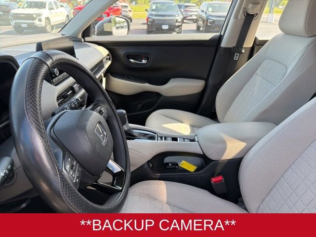 Used 2023 Honda HR-V LX image 9
