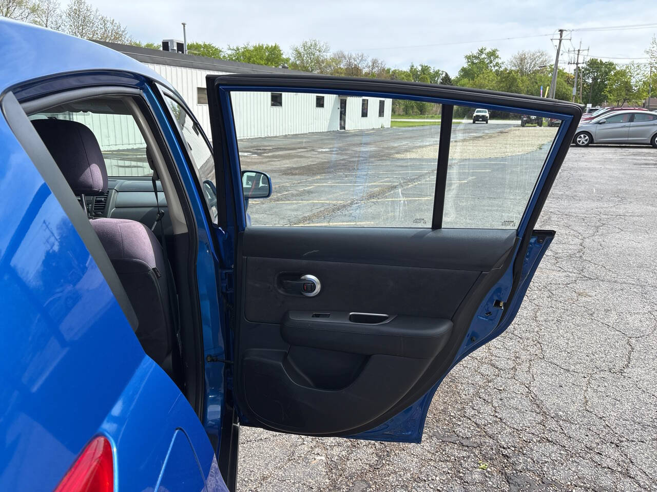 Used 2007 Nissan Versa 1.8 S w/ PWR Pkg FWD image 23