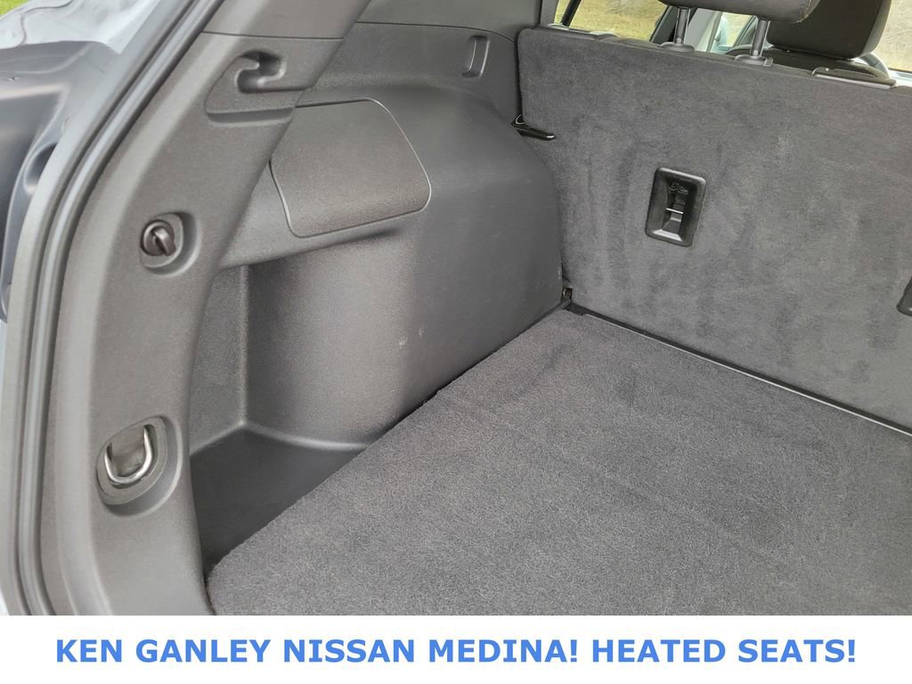 Used 2023 Chevrolet Equinox LT image 45