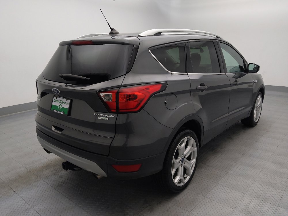 Used 2019 Ford Escape Titanium FWD image 9