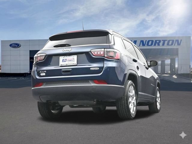 Used 2024 Jeep Compass Latitude AWD/4WD image 44