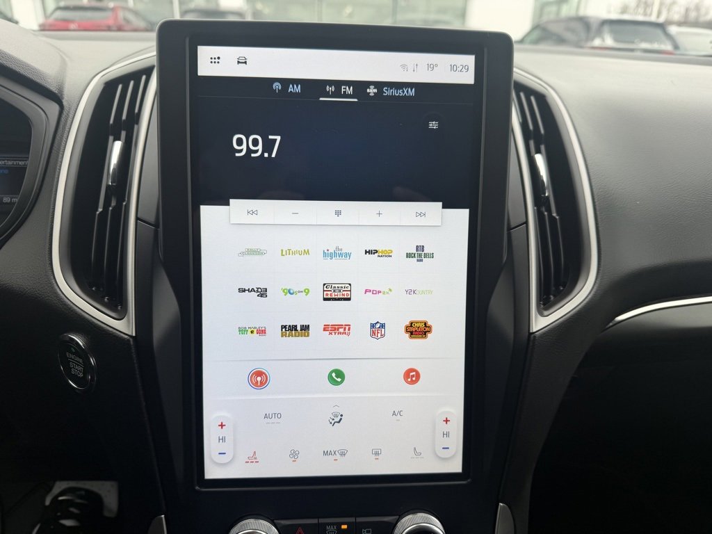 Used 2024 Ford Edge ST-Line image 34