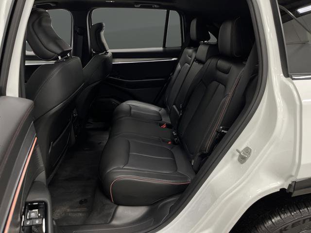 Used 2024 Jeep Wagoneer Launch Edition image 32