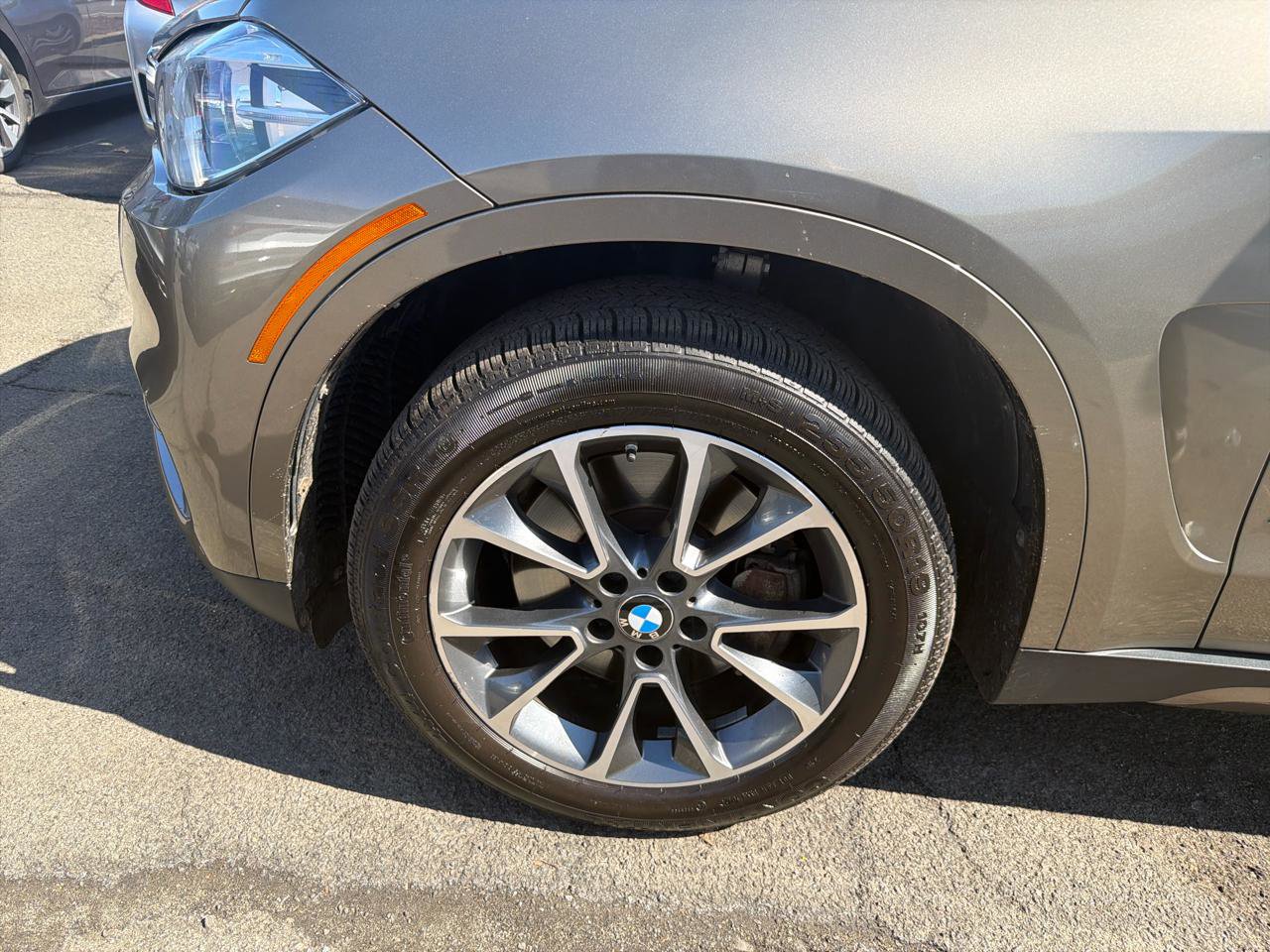 Used 2017 BMW X5 xDrive50i AWD/4WD image 14