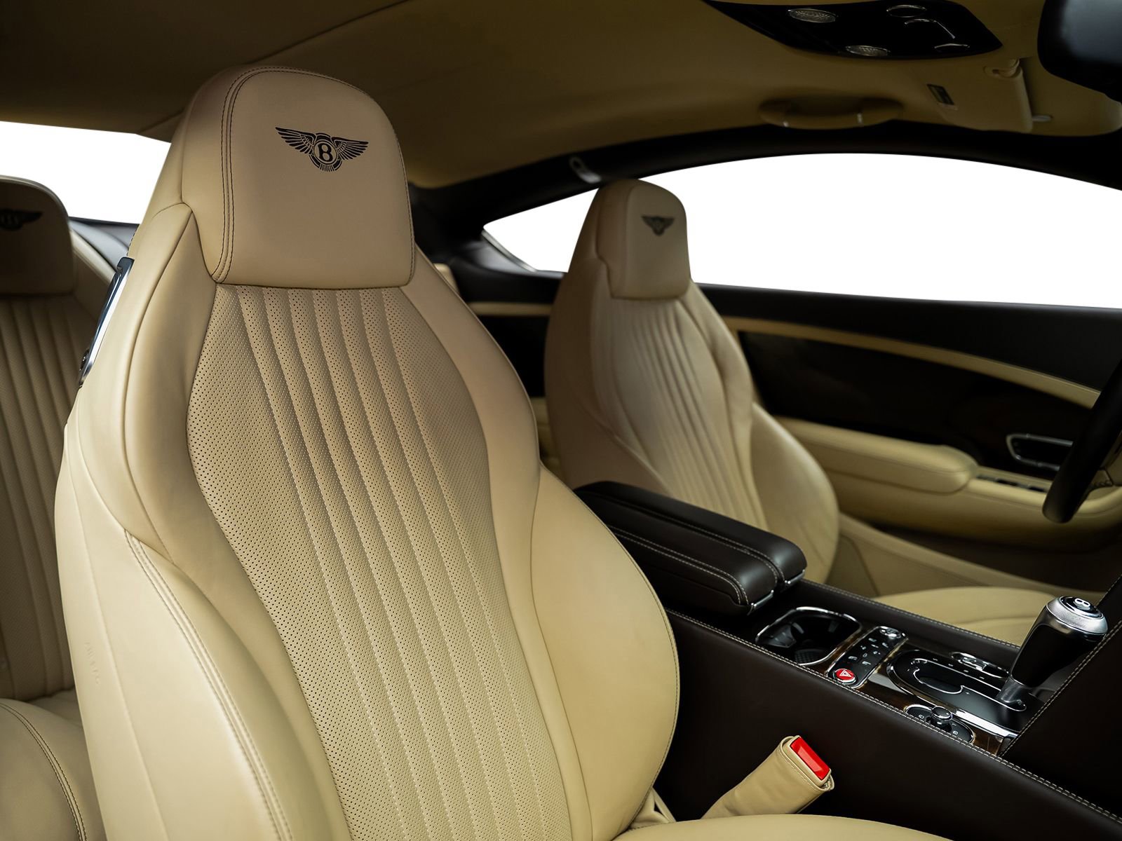 Used 2017 Bentley Continental GT image 34