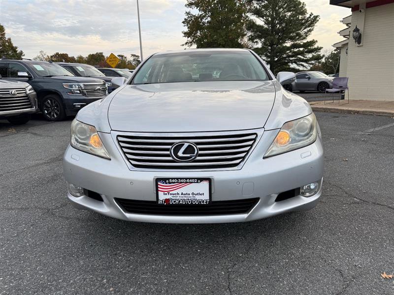 Used 2011 Lexus LS 460 SEDAN w/ Comfort Pkg image 2