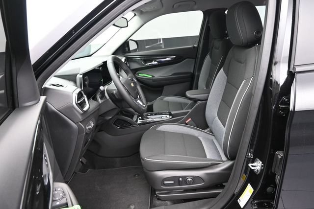 New 2026 Chevrolet TrailBlazer LT w/ Convenience Package FWD image 35