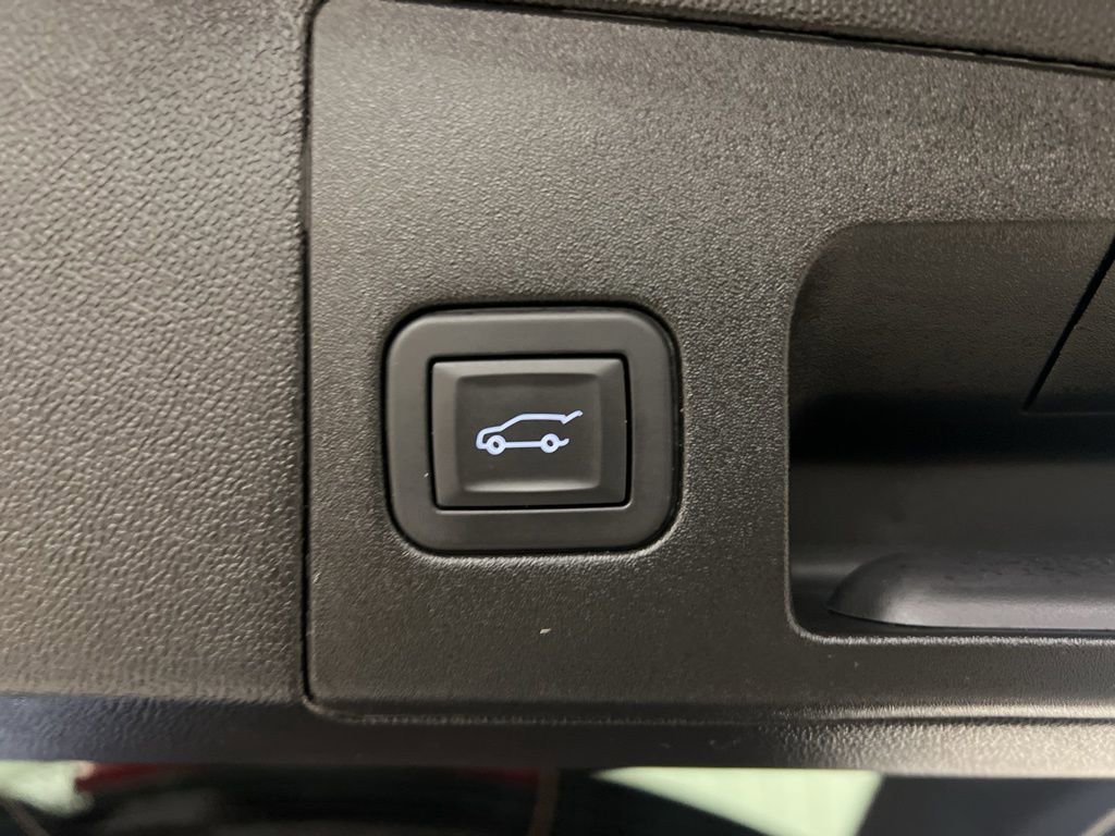 Certified 2025 Cadillac XT5 Premium Luxury image 7