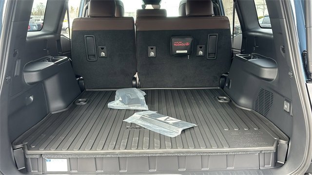 New 2026 Toyota Land Cruiser image 31