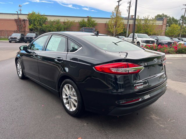 Used 2020 Ford Fusion SE FWD image 7