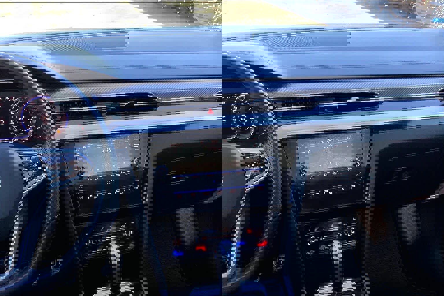 Used 2023 Volkswagen Arteon SEL Premium image 7