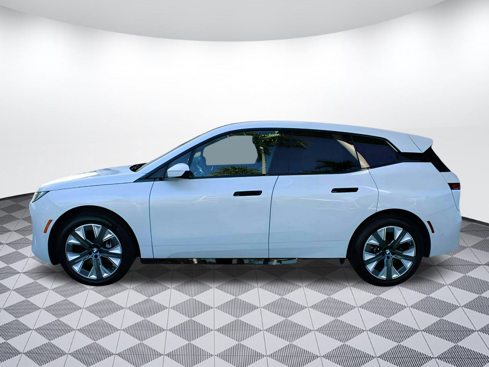 New 2026 BMW iX xDrive60 w/ Premium Package image 2