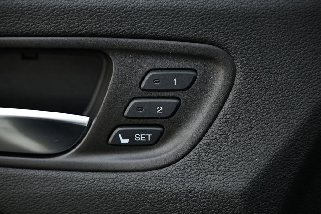 Used 2019 Acura MDX SH-AWD w/ Technology Package image 15