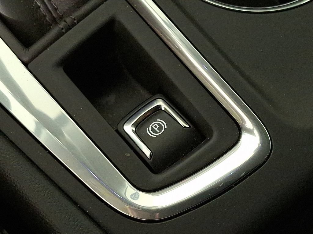 Used 2019 Chevrolet Equinox LT AWD/4WD image 25