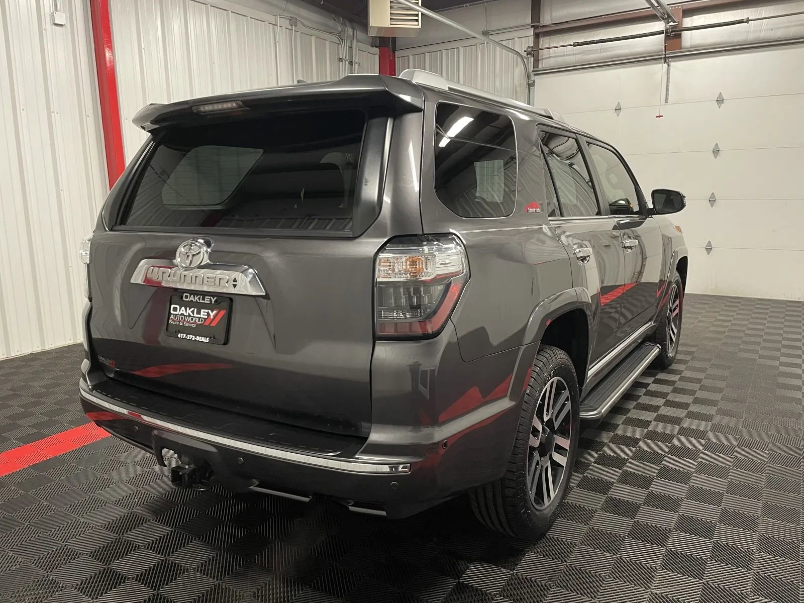 Used 2019 Toyota 4Runner Limited image 18