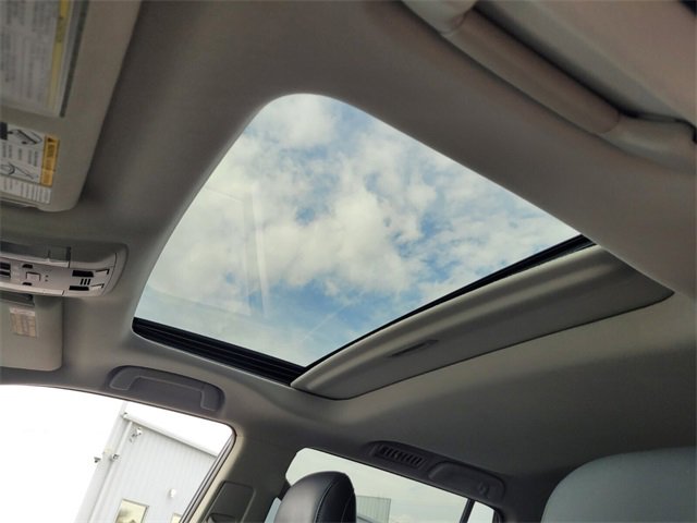 Used 2016 Lexus GX 460 Luxury w/ Preferred Accessory Package image 10