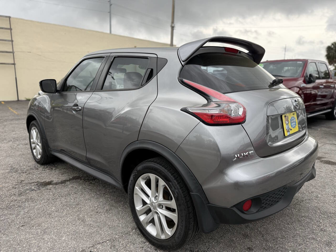Used 2016 Nissan Juke S image 5