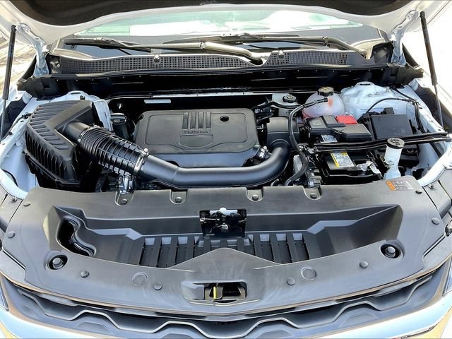 Used 2026 Chevrolet Blazer LT FWD image 15