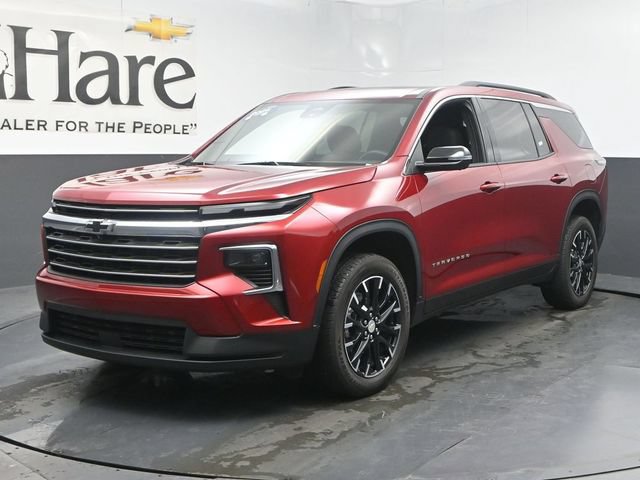 Certified 2025 Chevrolet Traverse LT w/ Sun and Wheel Package FWD image 38