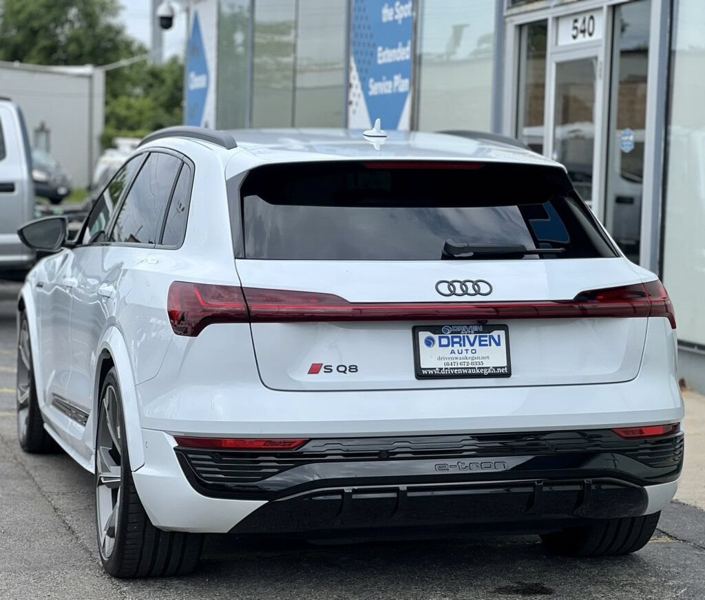 Used 2024 Audi Q8 e-tron Prestige w/ Prestige Package AWD/4WD image 35