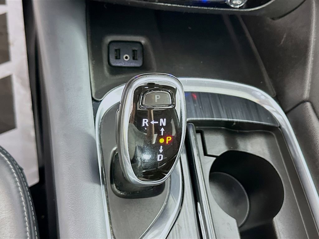 Used 2019 Buick Enclave Premium w/ Experience Buick Package image 16