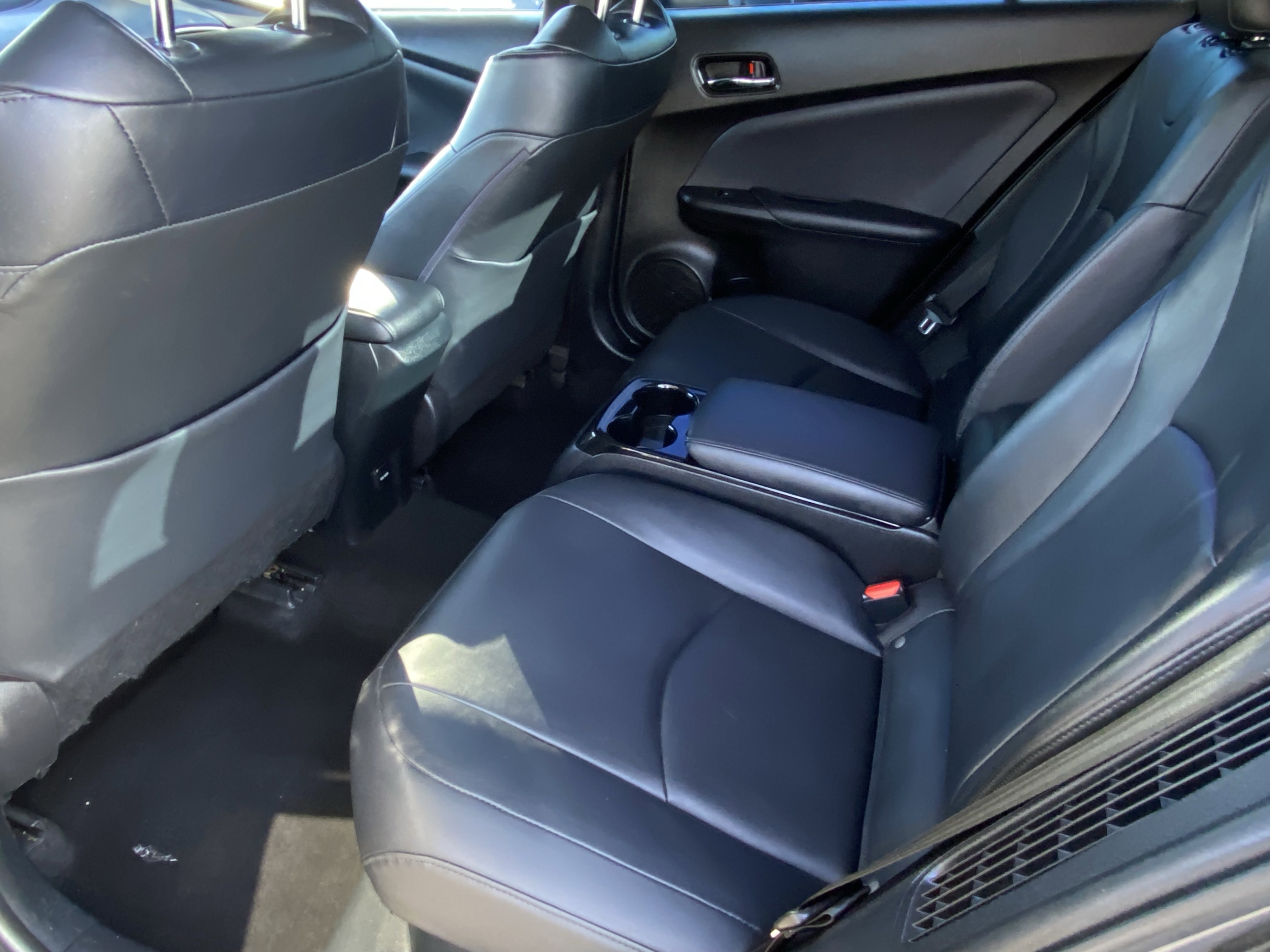 Used 2018 Toyota Prius Prime Advanced FWD image 22