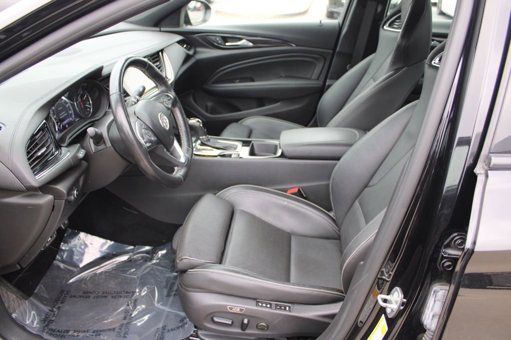 Used 2018 Buick Regal GS w/ Driver Confidence Package #2 image 15