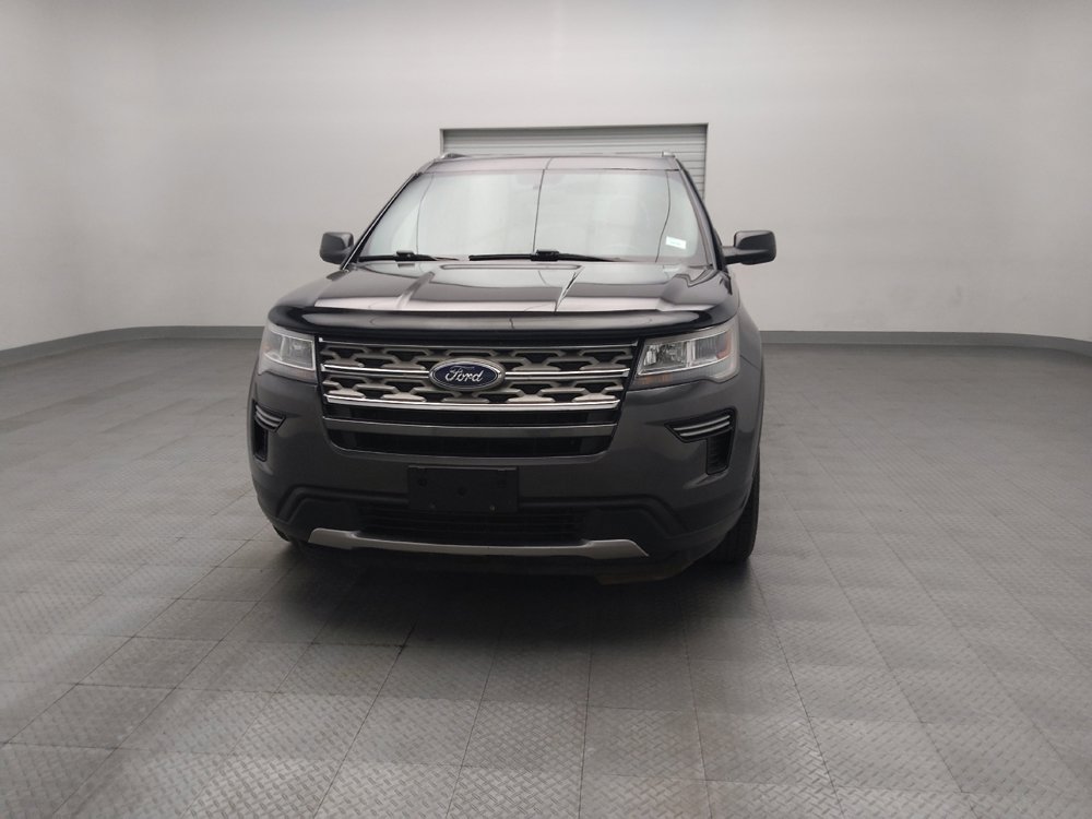 Used 2018 Ford Explorer XLT image 15