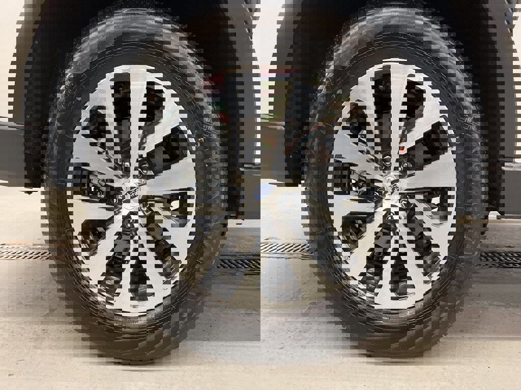 Certified 2025 Subaru Outback Premium w/ Popular Package #1A image 34