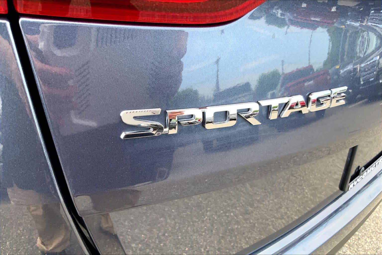 Used 2019 Kia Sportage LX w/ LX Popular Package AWD/4WD image 32