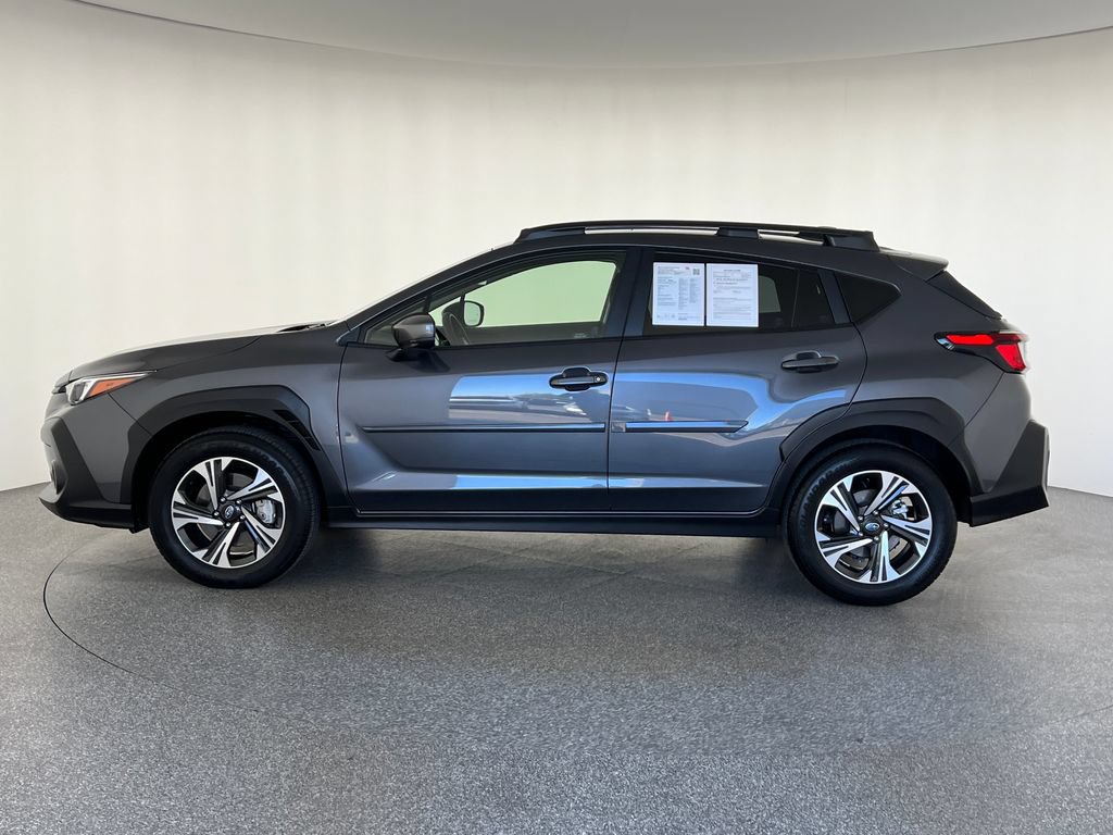 Used 2025 Subaru Crosstrek 2.5i Premium AWD/4WD image 8