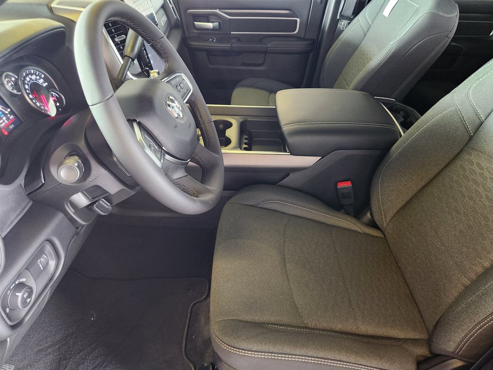 New 2026 RAM 2500 Lone Star AWD/4WD image 12