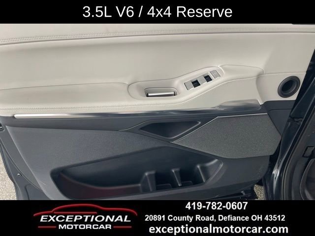 Used 2025 Lincoln Navigator Reserve image 35