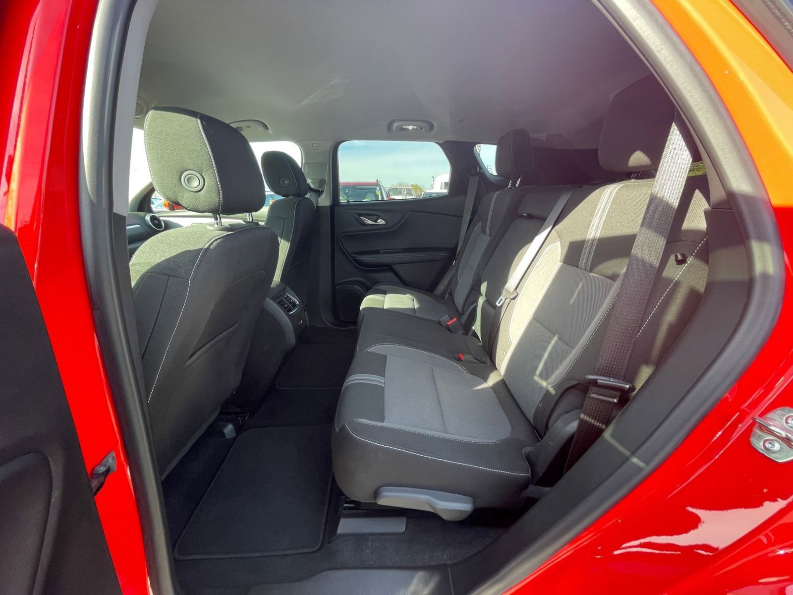 Used 2025 Chevrolet Blazer LT image 21