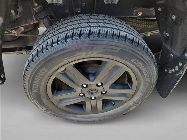 Used 2013 Toyota Tundra Limited w/ Memory Pkg AWD/4WD image 13