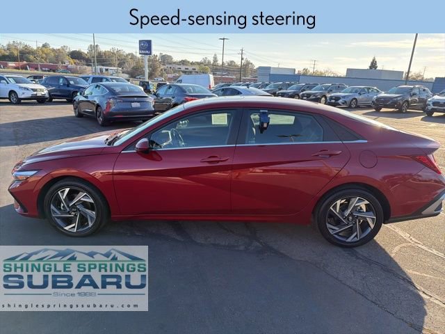 Used 2025 Hyundai Elantra SEL image 9