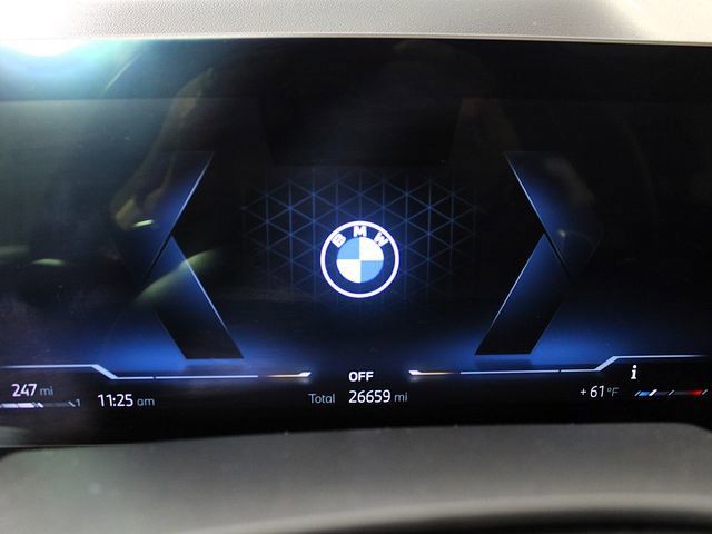 Used 2024 BMW X7 xDrive40i w/ Premium Package image 19