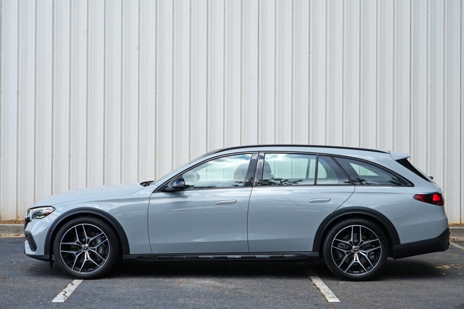 Used 2024 Mercedes-Benz E 450 4MATIC All-Terrain Wagon w/ Driver Assistance Package image 53