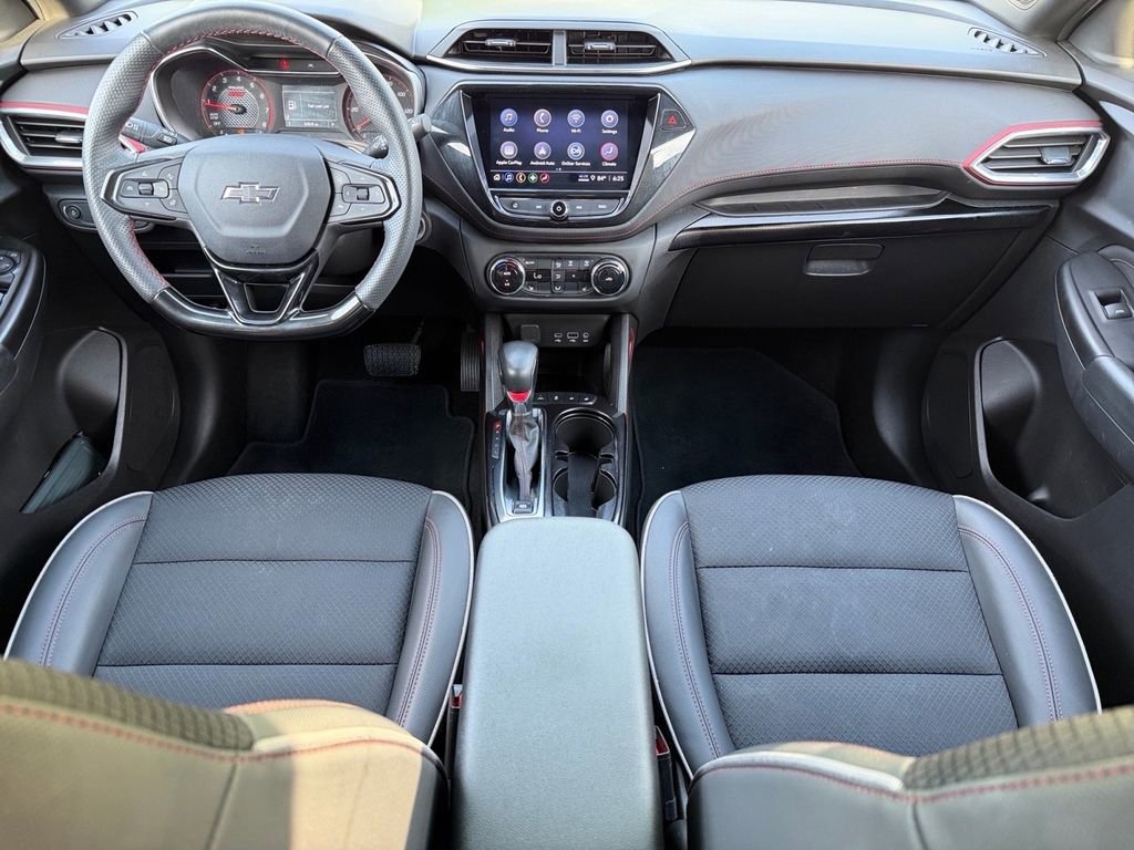 Used 2023 Chevrolet TrailBlazer RS w/ Convenience Package FWD image 16