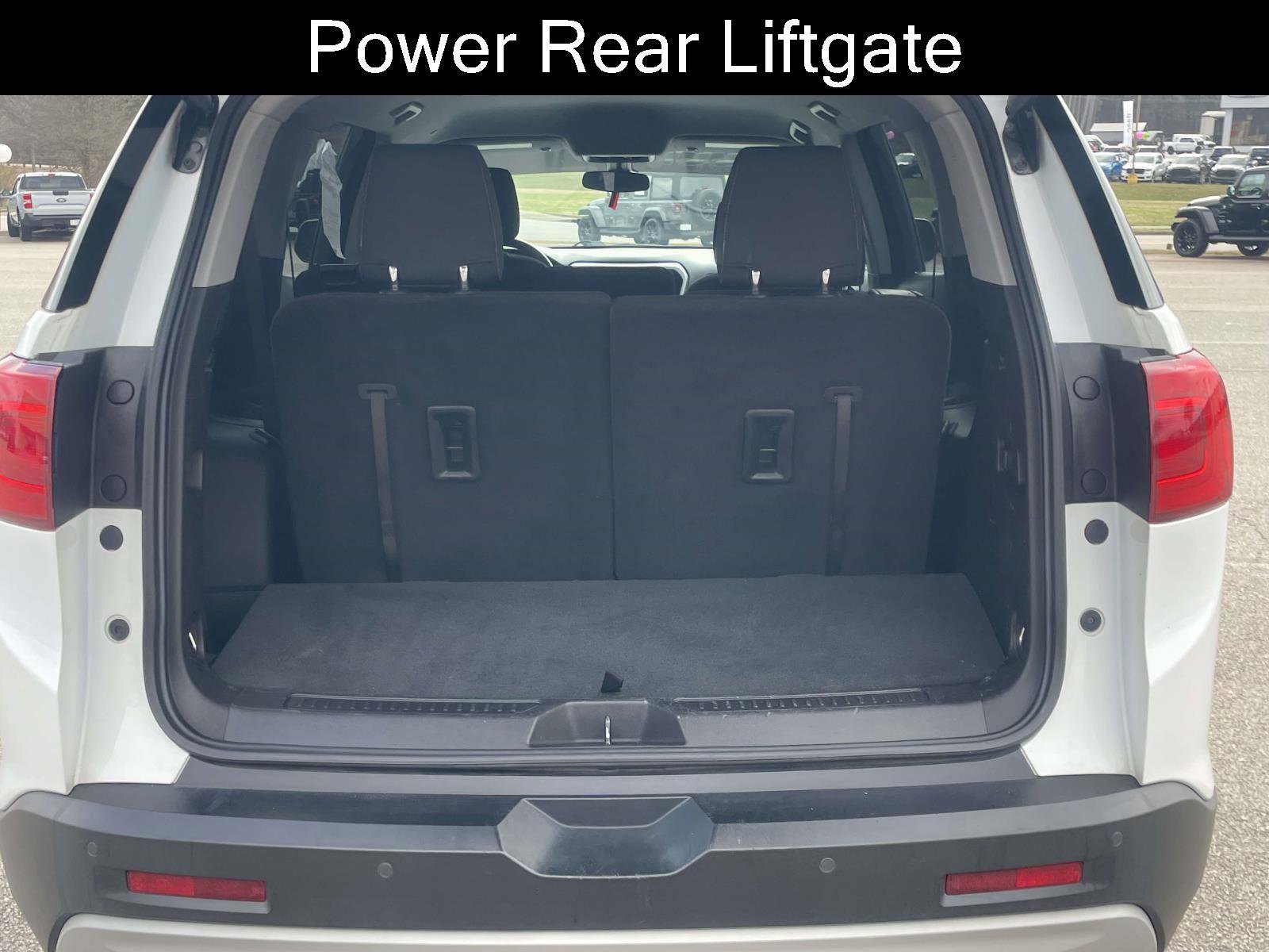 Used 2019 GMC Acadia SLE w/ Driver Alert Package I image 4