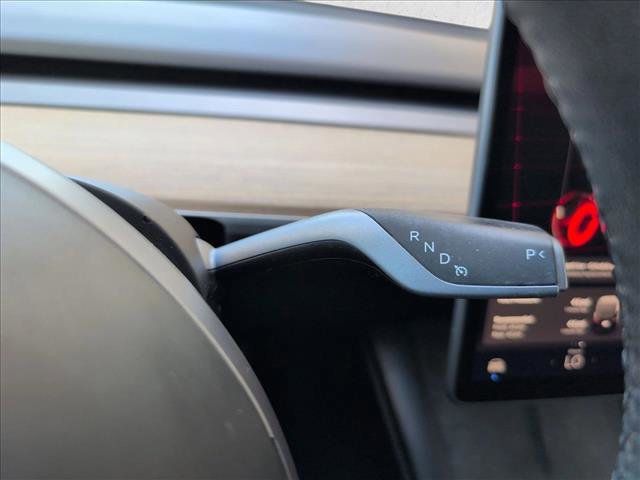 Used 2023 Tesla Model Y Long Range AWD/4WD image 12